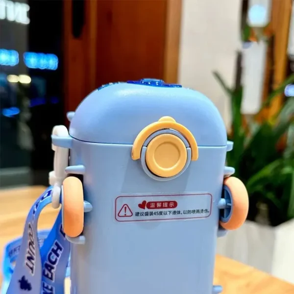500ml Cartoon Bus Straw Mug Cute Large Capacity Outdoor Car Mug Children Drinking Stretch Straw Water Bottle - Image 5