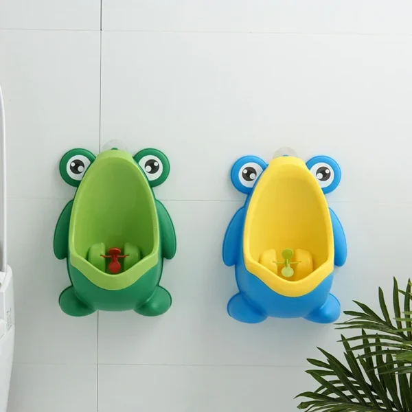 Cute Frog Potty Training Urinal Boy with Fun Aiming Target Children Stand Vertical Pee Infant Toddler Toilet Urinal Trainer - Image 4