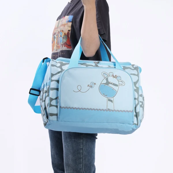 Fashionable embroidered large capacity single shoulder mommy bag, multifunctional diagonal diaper bag, mother and baby bag